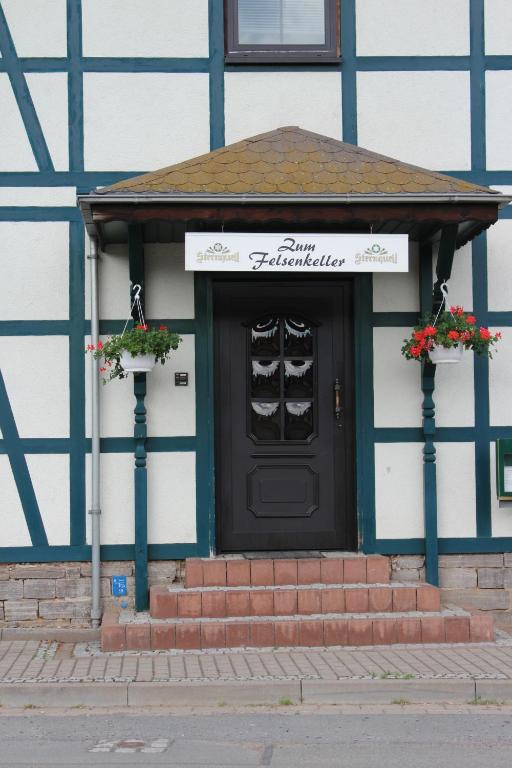 Pension Garni Zum Felsenkeller Nordhausen Esterno foto